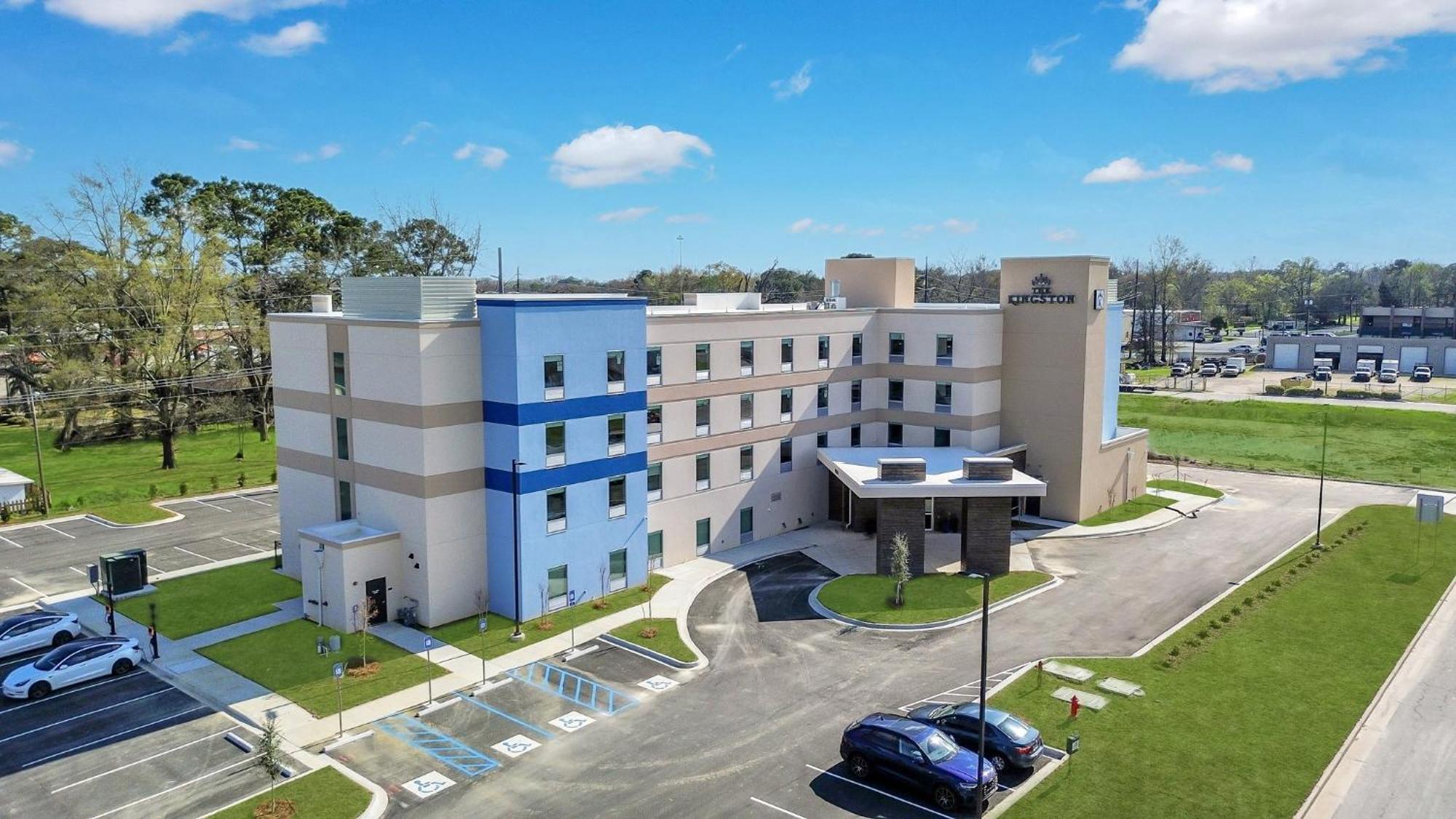 The Kingston Hotel Garden City Bagian luar foto