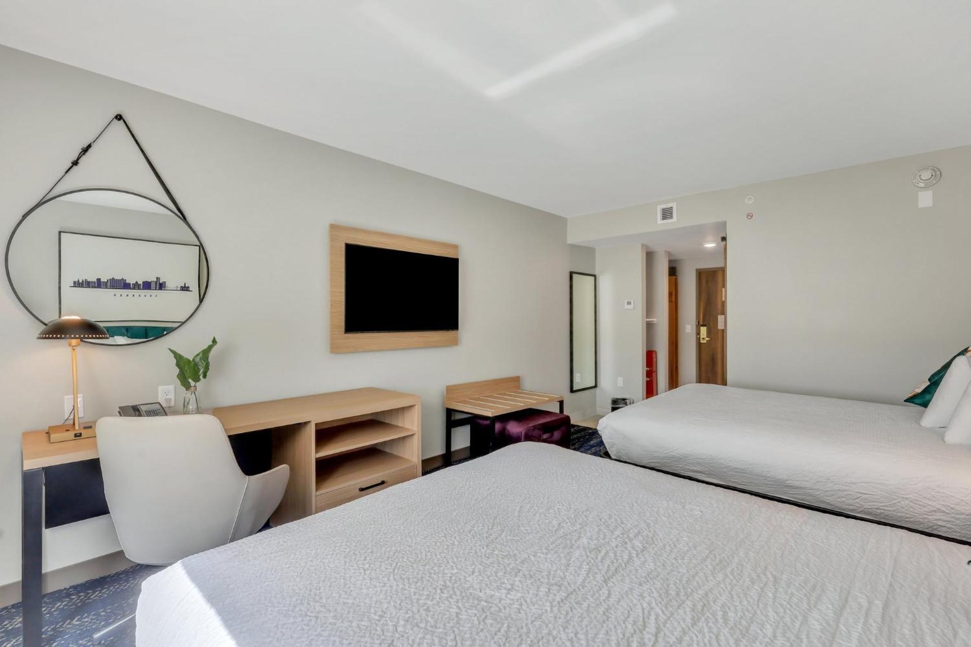 The Kingston Hotel Garden City Bagian luar foto