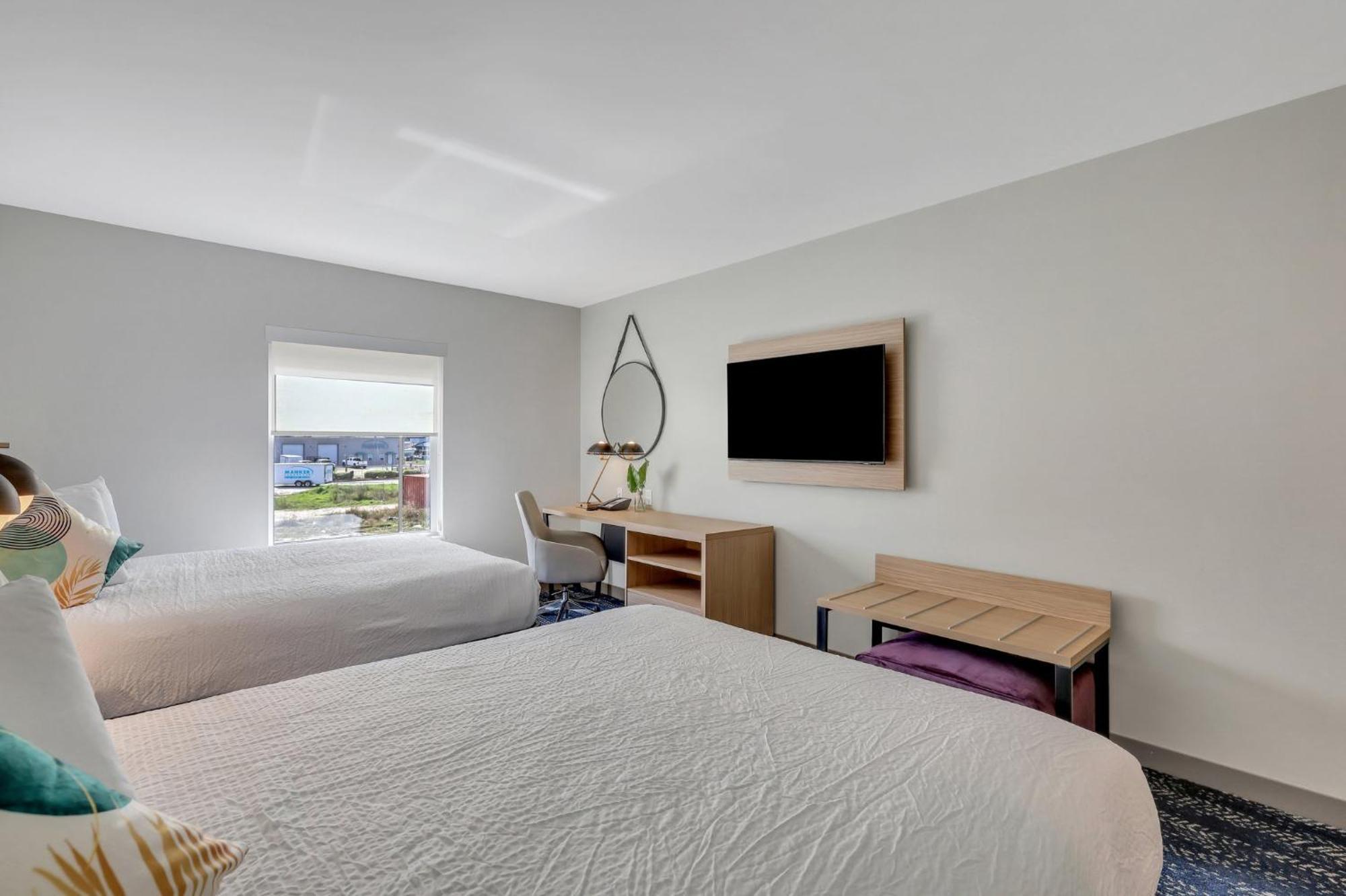 The Kingston Hotel Garden City Bagian luar foto