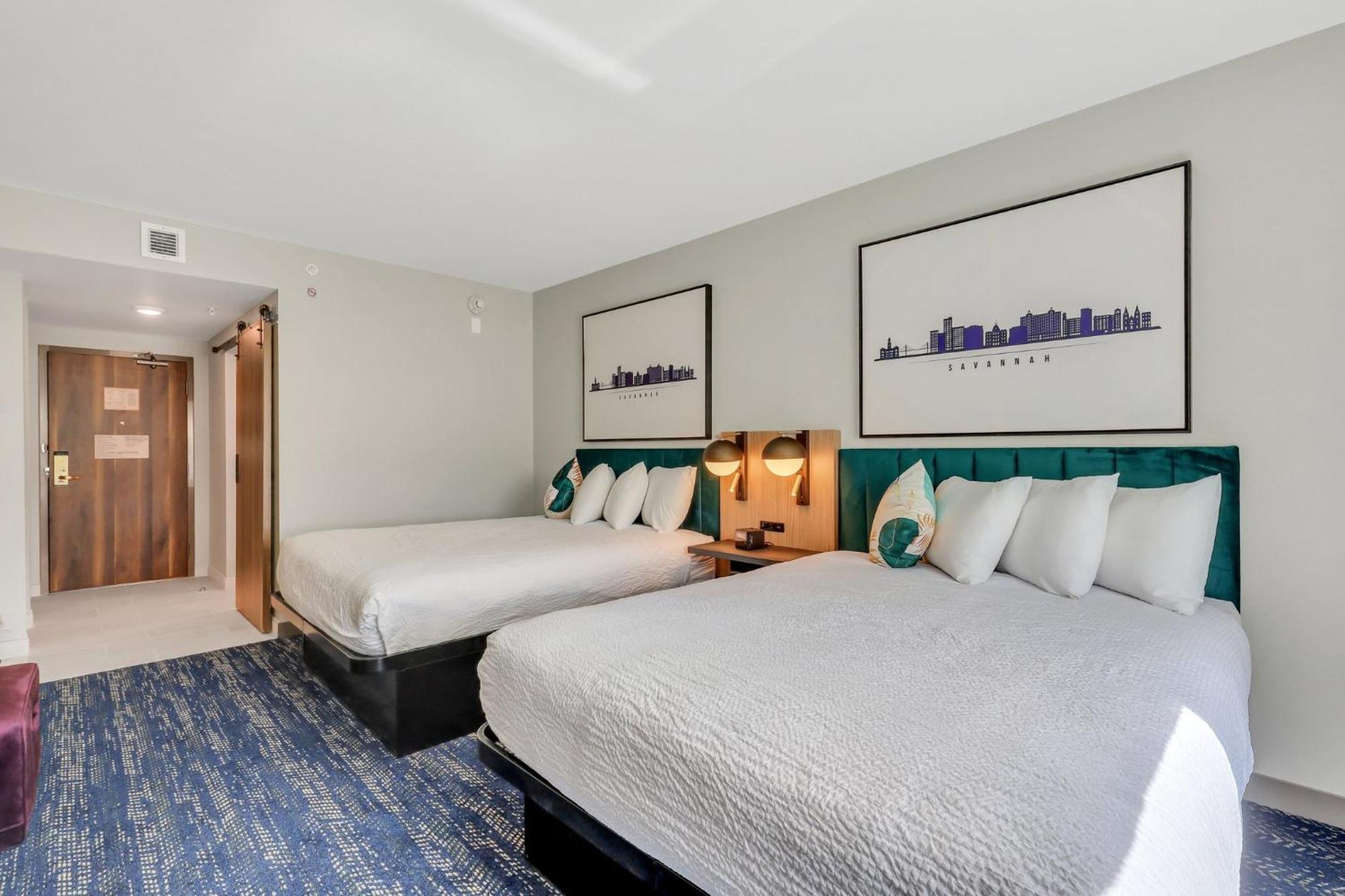 The Kingston Hotel Garden City Bagian luar foto